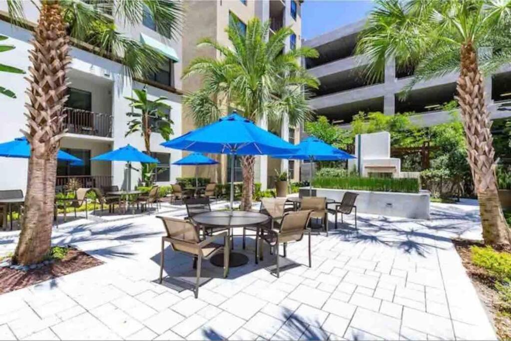 شقة Blooming Journey In Tampa Bay! المظهر الخارجي الصورة